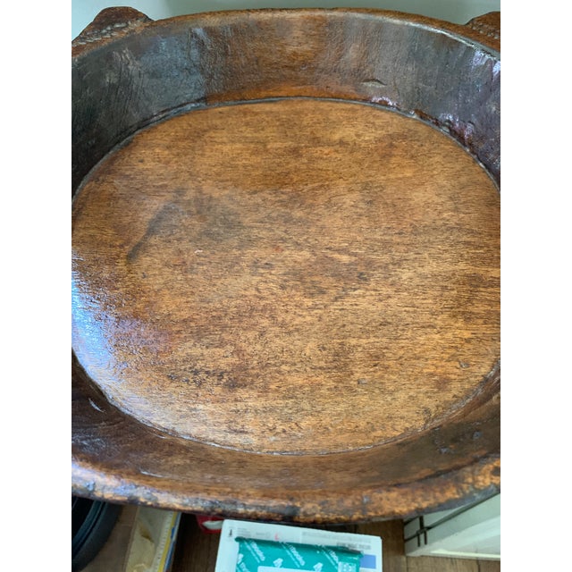 Early 20th Century Wood Hand Carved Artisanal Tribal Tray For Sale - Image 11 of 12