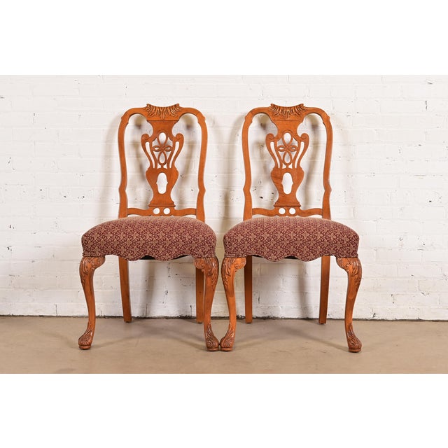 Queen Anne Romweber Antique Georgian Carved Walnut Side Chairs or Dining Chairs, Set of Four For Sale - Image 3 of 14