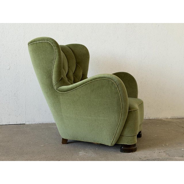Wood Scandinavian Mordern Wingback Lounge Chair in Green Velvet, 1940s For Sale - Image 7 of 14
