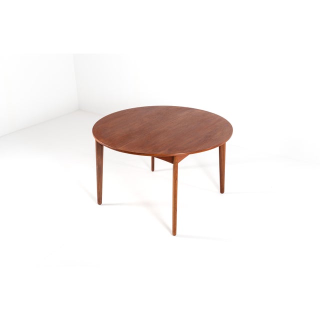 Mid-Century Modern Mid-Century Modern Teak Dining Table with Two Extendable Leaves from H.P. Hansen, 1960s For Sale - Image 3 of 18