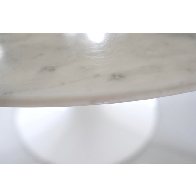 Marble Tulip Dining Table by Eero Saarinen for Knoll International, 1980s For Sale - Image 11 of 13