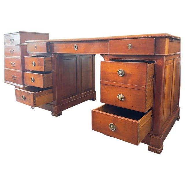 Antique English Victorian Partners Desk with Dual Functionality, 1880 For Sale - Image 3 of 17