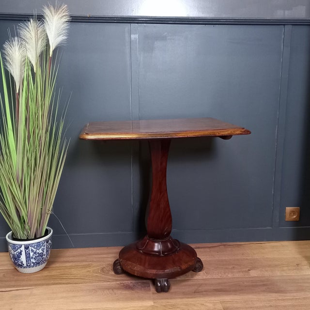 Brown English Console Table in Mahogany For Sale - Image 8 of 10