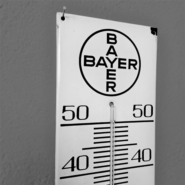 Advertising Enamel Sign Thermometer from Bayer, 1950s, in Good conditions. Designed 1950 to 1959