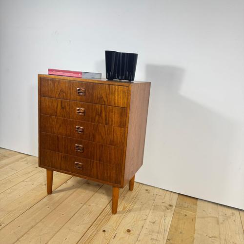 Small Mid-Century Modern Danish Teak Chest of Drawers, 1960s For Sale - Image 4 of 11