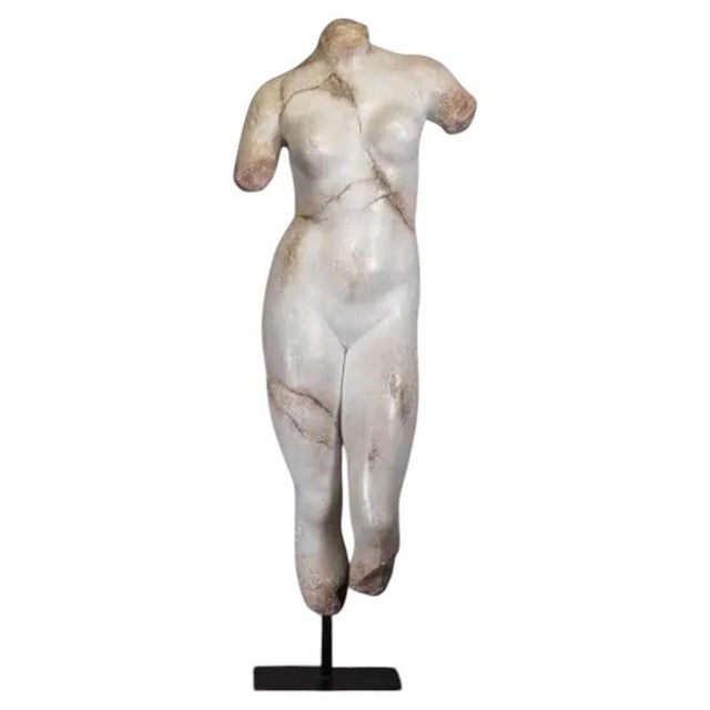 Greco-Roman Venus Sculpture, White Composite For Sale - Image 4 of 5