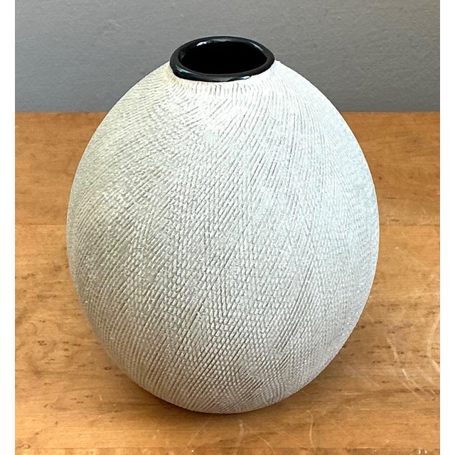 Vintage Textured Ceramic Vase For Sale In West Palm - Image 6 of 18