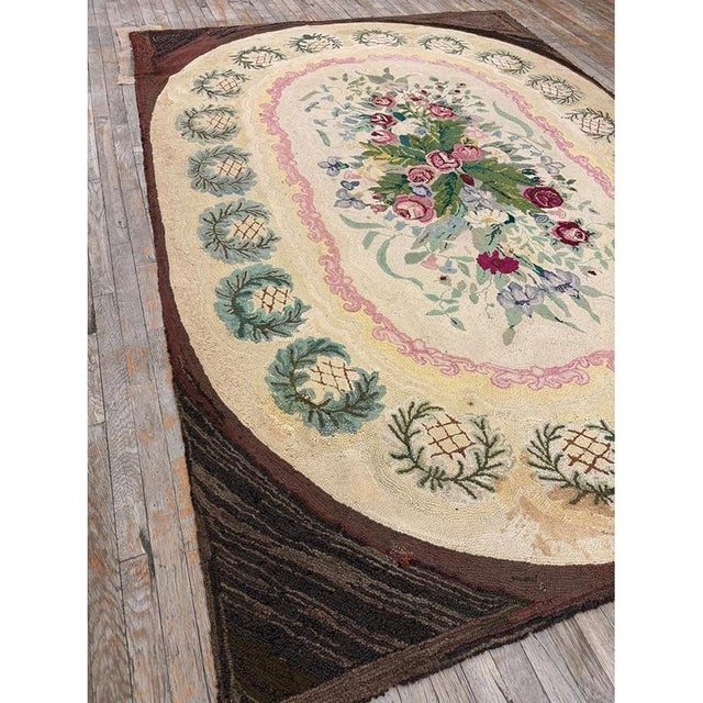 American 1880s Traditional Beige Antique Roses Folk Art American Hooked Knotted Wool Rug For Sale - Image 3 of 9