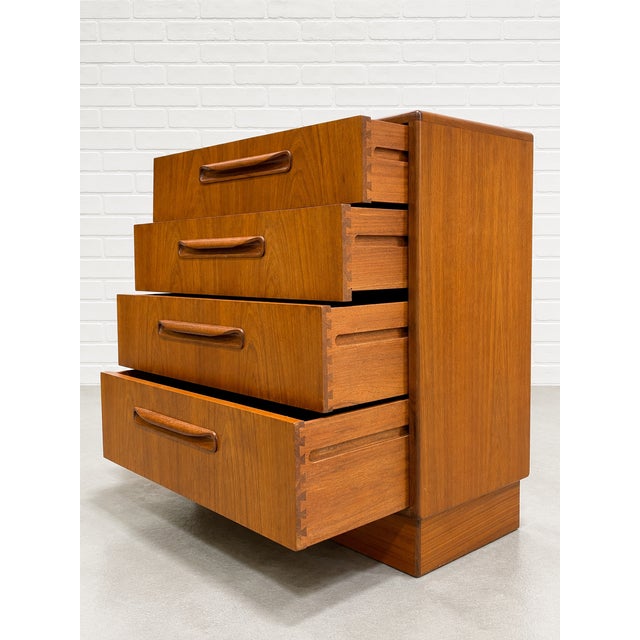 Teak Mid Century Modern Dresser by G-Plan, C. 1960's For Sale In New York - Image 6 of 13