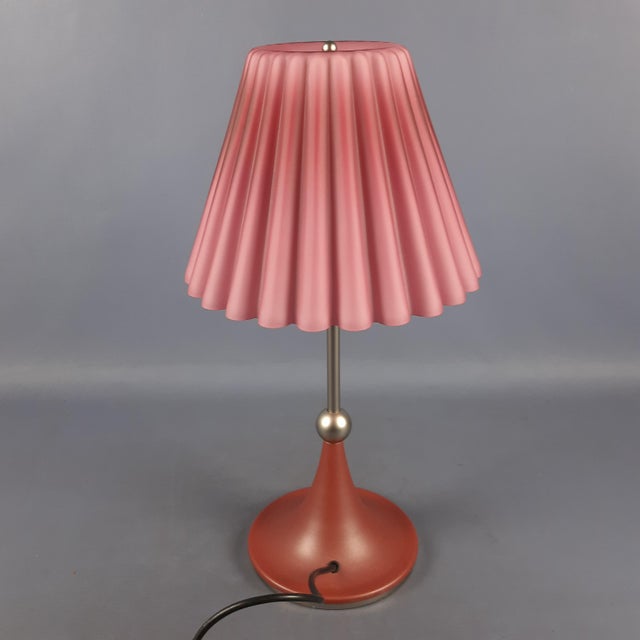 Modernist Pink Pleated Murano Glass Table Lamp, 1970s For Sale - Image 4 of 16