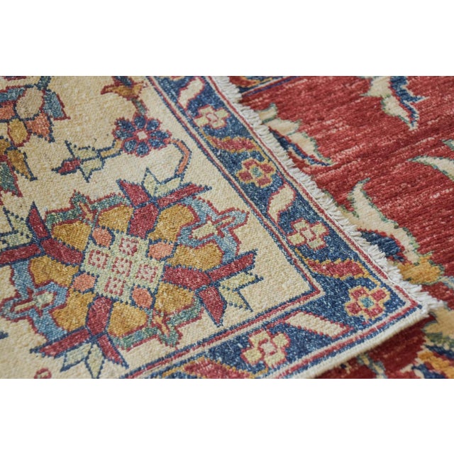 Traditional Sultanabad Handwoven Rug, 1970s For Sale - Image 11 of 12