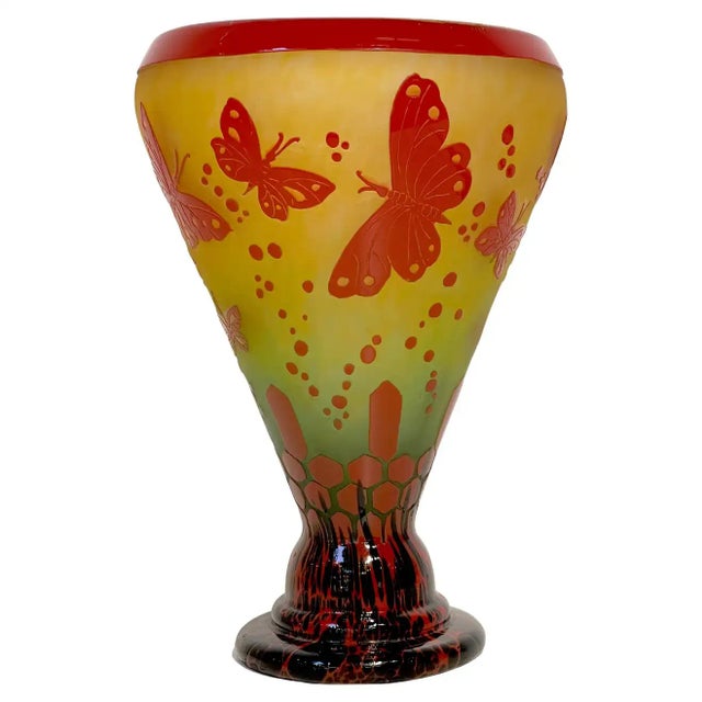 Early 20th Century Le Verre Francais 'Papillons' French Cameo Art Glass Vase For Sale - Image 11 of 11