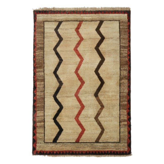 Beige 1950s Vintage Gabbeh Rug in Beige-Brown, Red and Black Chevron Patterns For Sale - Image 8 of 8