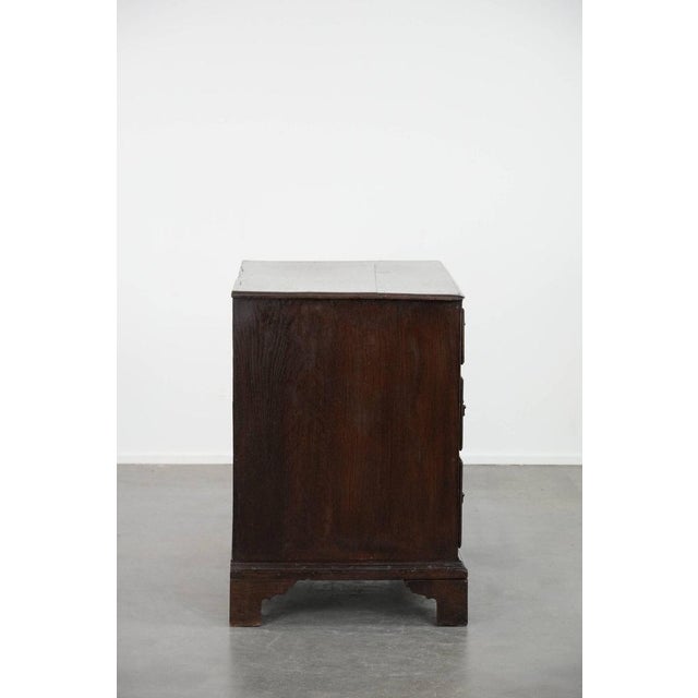 Antique English Oak Chest of Drawers, 18th Century For Sale - Image 4 of 17