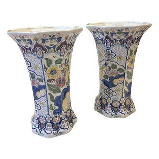 Vases in Porcelain from the Greek A, Set of 2 For Sale