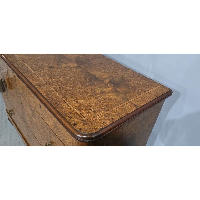 French Amboyna Chest of Drawers, 1880s For Sale - Image 10 of 13