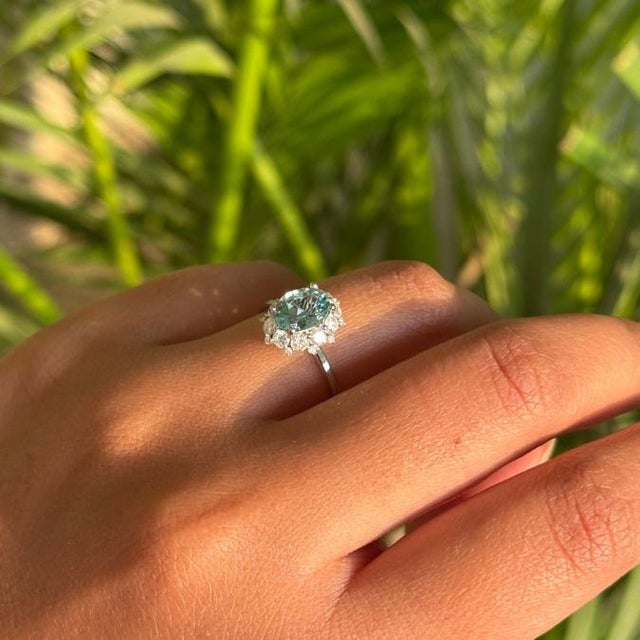 Art Deco 1.38ct Aquamarine & Diamond Vintage Statement Ring in 14k White Gold Size 8 For Sale - Image 3 of 15