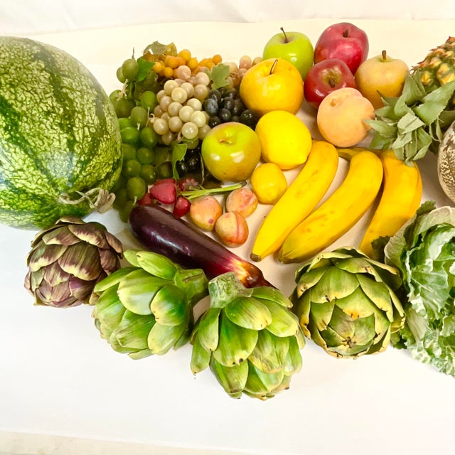 1980s Vintage Arts & Crafts Boho Chic Cornucopia Assortment, Fruit & Veggies - 29 Pieces. For Sale - Image 4 of 8