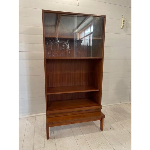 Wood Vintage Wardrobe from ZNZ Zilina, 1970 For Sale - Image 7 of 7