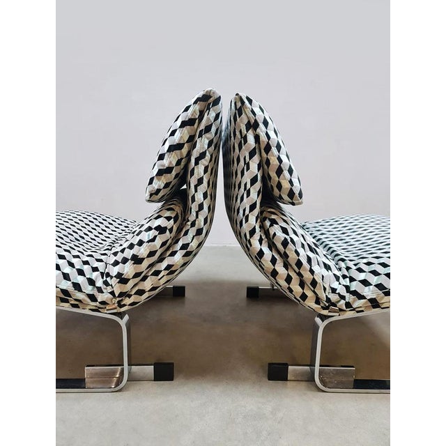 Vintage Italian Design Onda Wave Lounge Chairs by Fauteuils Giovanni Offredi for Saporiti, 1970s For Sale - Image 3 of 7