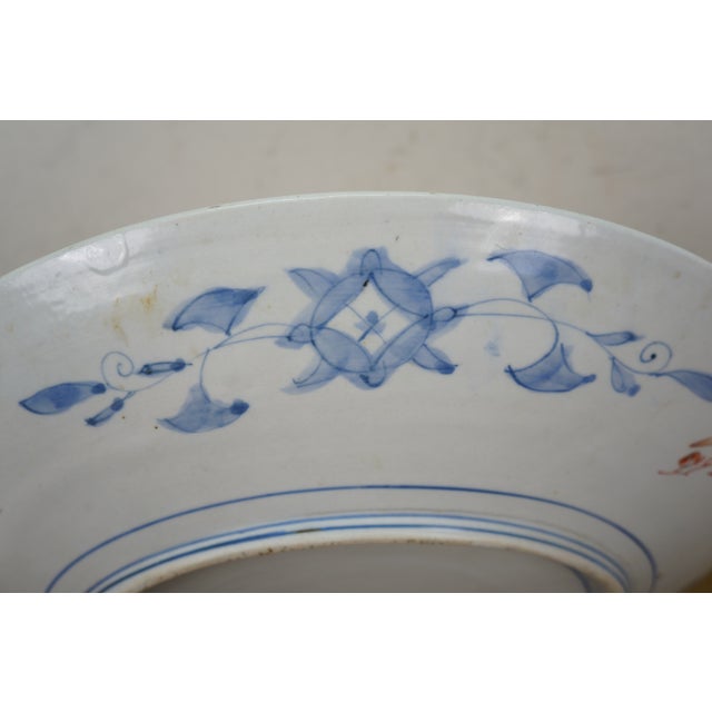 Imari Porcelain Antique Japanese Meiji Imari Porcelain Phoenix Rickshaw Platter Charger For Sale - Image 4 of 12