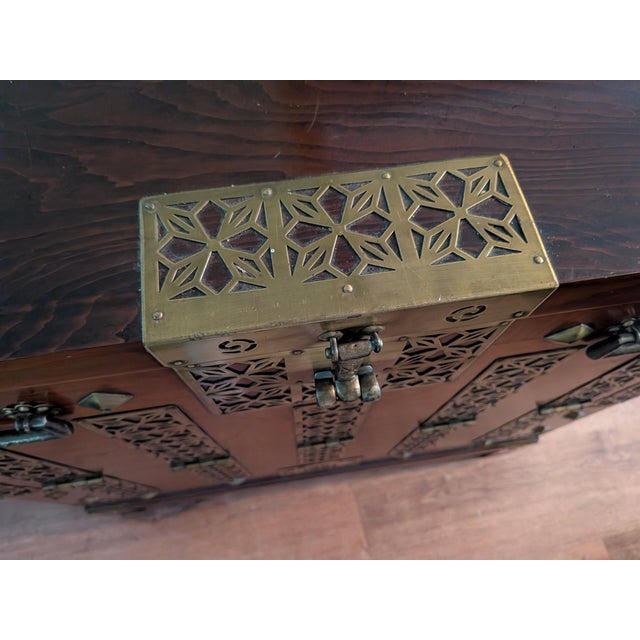 Late 20th Century Korean Pyongyang Blanket Chest For Sale - Image 10 of 12