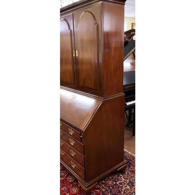 Kittinger 1980s Kittinger Historic Newport Mahogany Chippendale Style Secretary Desk For Sale - Image 4 of 17