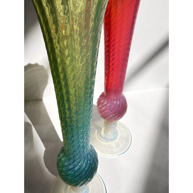 Vases Opaline Filigree by MCM Empoli, 1950s, Set of 2 For Sale - Image 6 of 7