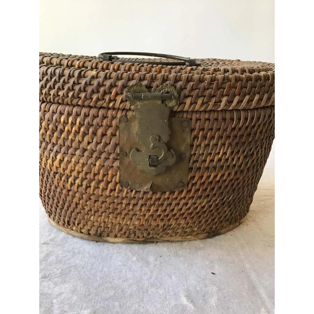 Brown 1920s Chinese Wicker and Brass Lunch Basket For Sale - Image 8 of 13
