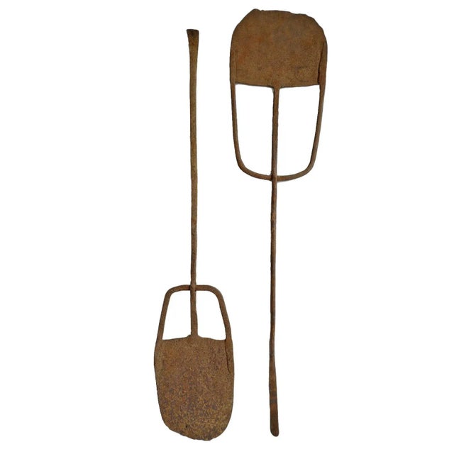Early 20th Century Antique African Industrial Hausa Iron Hoe Farm Tool Currency - A Pair For Sale - Image 5 of 5