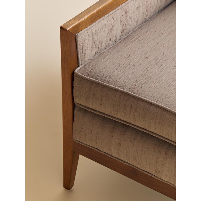 The Vintage Mid Century Walnut Lounge Chair in Textured Beige Upholstery For Sale - Image 10 of 10