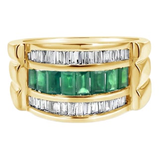 2 Carat Emerald Diamond Baguette Cocktail Ring, Size 8 For Sale