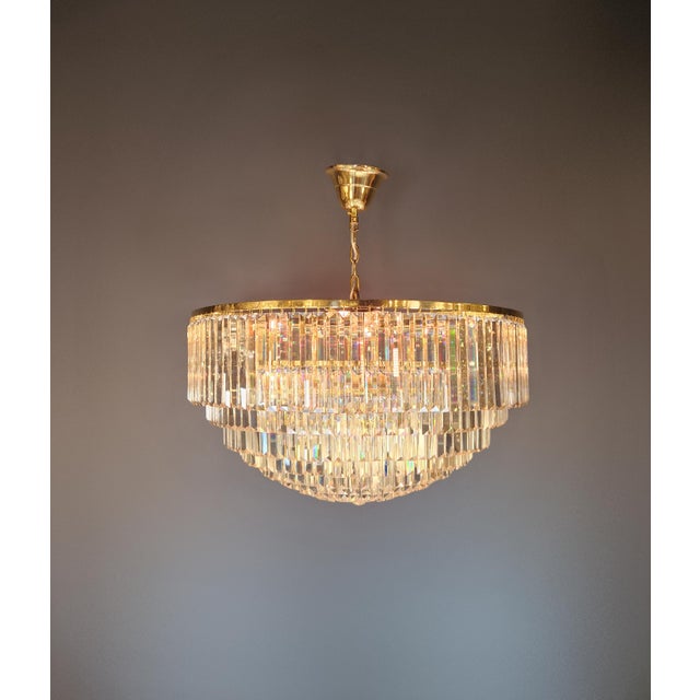 Immerse yourself in the captivating world of postmodernism and experience pure elegance with our breathtaking, crystal-...