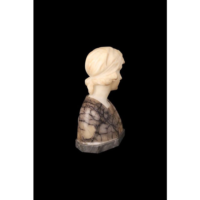 Gustave Van Vaerenbergh, Bust of a Young Girl, 1900s, Alabaster and Marble Sculpture For Sale - Image 10 of 16