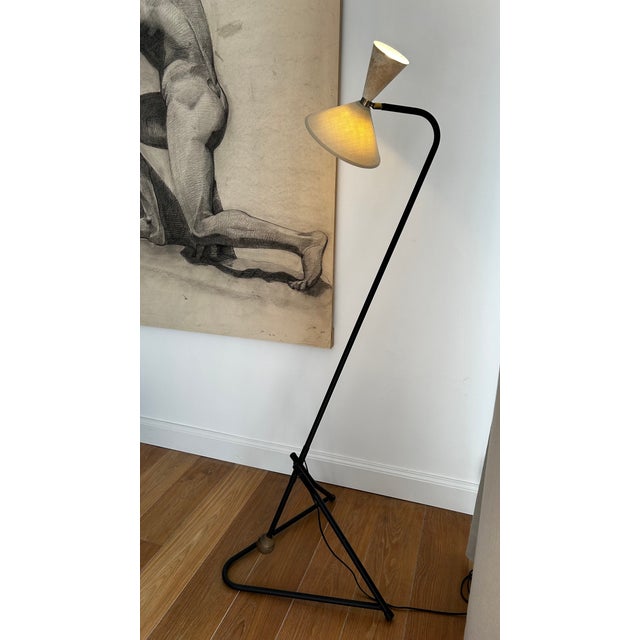 Floor Lamp with Swing Arm, France, 1950, in Very Good conditions. Designed 1950 to 1959 European Plug (up to 250V).The...