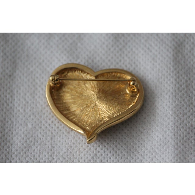 Gold Heart Brooch Pin, 1990s For Sale - Image 6 of 7