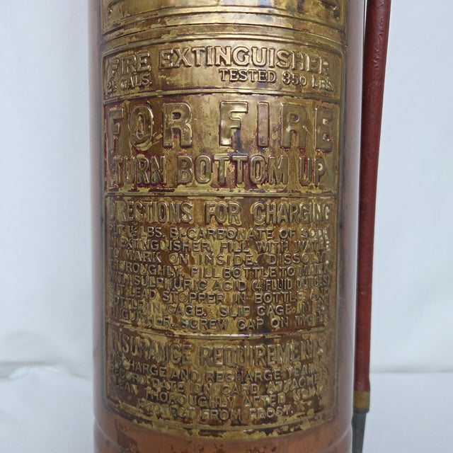 Mid-Century Elkhart Brass 2.5 Gal Soda-Acid Vintage Fire Extinguisher W/ Pyrene Bottle For Sale - Image 4 of 18