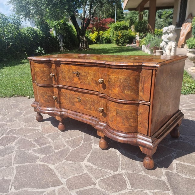 The Timeless Elegance of Antique Furniture In the world of antiques, few pieces capture attention like this extraordinary...