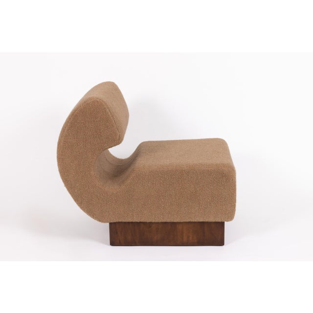 Italian Lounge Chair in Walnut and Cashmere Bouclé from Schumacher, 1970 For Sale - Image 3 of 16