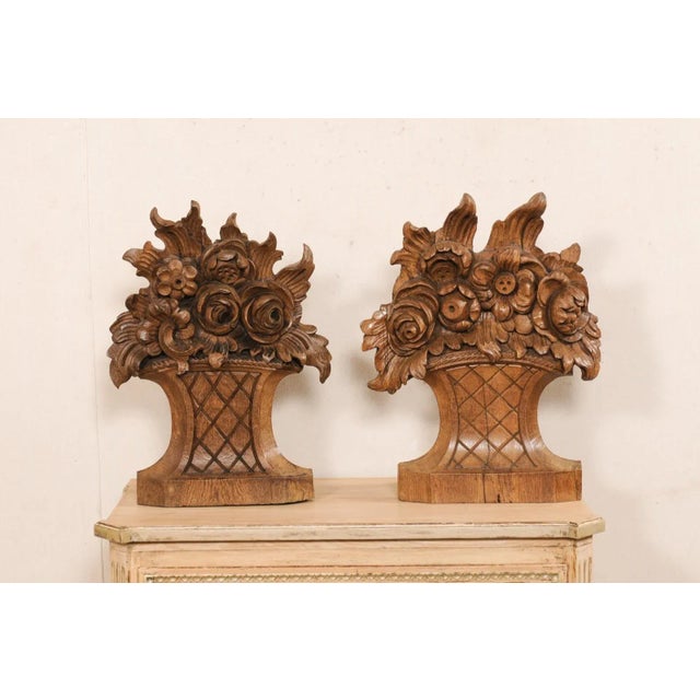 Mid 20th Century Carved-Wood Tabletop Floral Bouquets - A Pair For Sale - Image 4 of 10