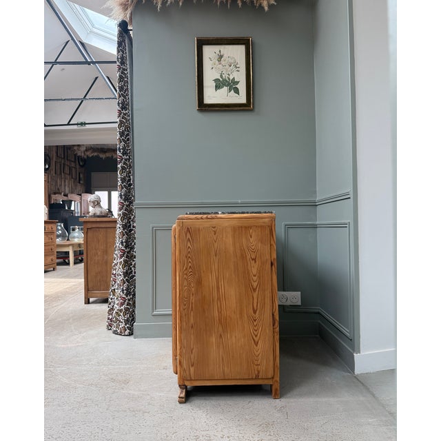 Art Deco Sideboard in Pitch Pine, 1940s For Sale - Image 6 of 13