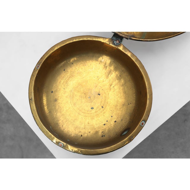 Metal Antique Belgian Brass Bedpan, 17th century For Sale - Image 7 of 14