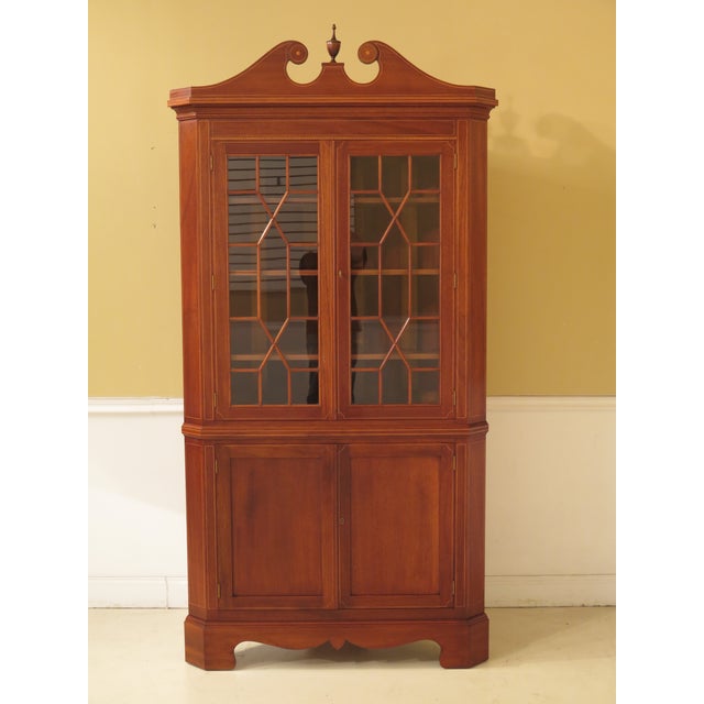 1940s Federal Biggs Large Mahogany Federal Corner Cabinet With