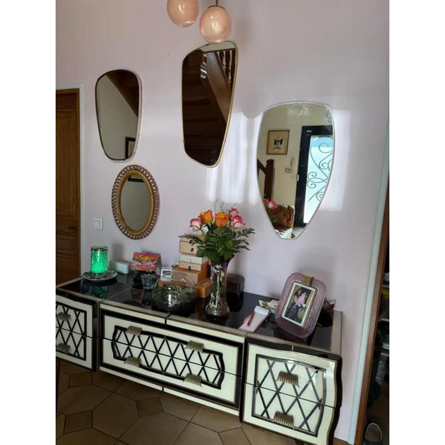 Mid-Century Modern Italian Asymmetrical Brass Wall Mirror, 1950s For Sale - Image 16 of 18