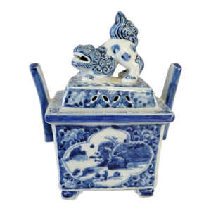Chinese Blue and White Porcelain Ding-Form Censer With Foo Dog Finial, Circa 1970s