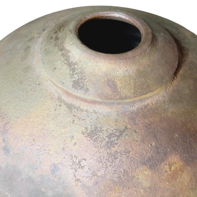 Japanese Raku Pottery Vase Signed George M. Blackman Brutalist Art 9" X 12.75" For Sale In West Palm - Image 6 of 11