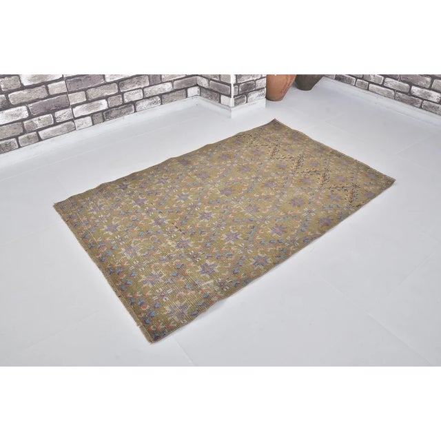 1960s Boho Chic Turkish Wool Rug For Sale - Image 4 of 10