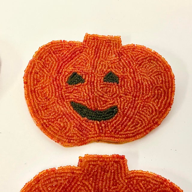 1980s Vintage Americana Boho Chic Beaded Pumpkin Jack-O-Lantern Coasters - Set of 4, Halloween For Sale - Image 4 of 9
