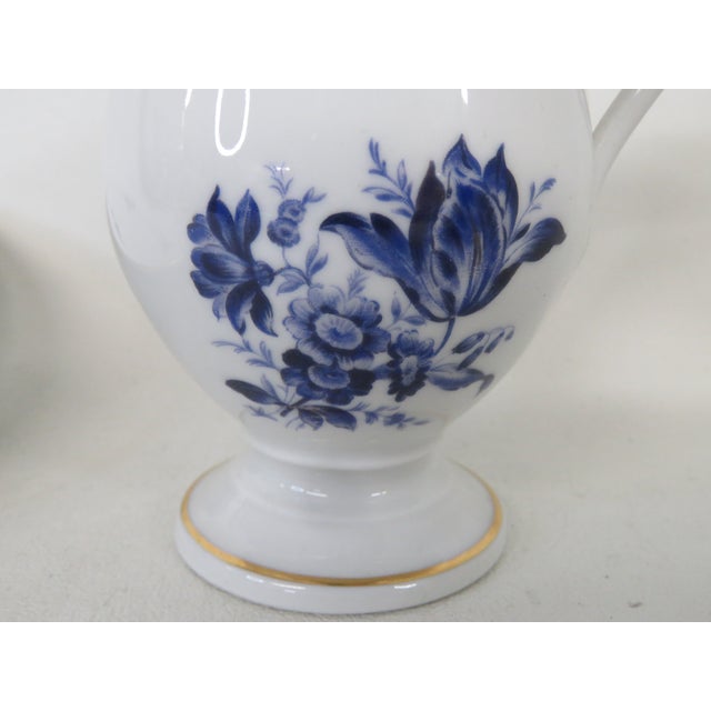 Mid 20th Century Richard Ginori Italy White Blue Floral Porcelain Coffee Cup and Saucer 4694b For Sale - Image 5 of 15