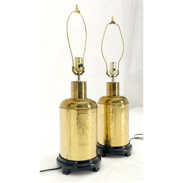 Metal Pair of Asian Style c1070s Cylinder Shape Base Table Lamps Wooden Feet MINT! For Sale - Image 7 of 17
